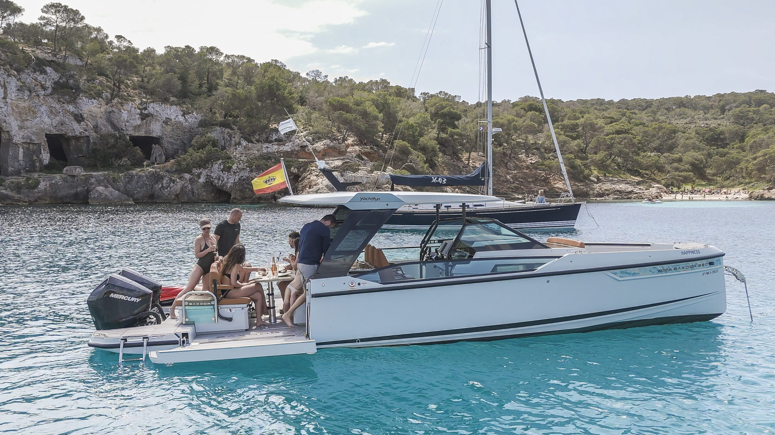 Saxdor 320 GTO alquiler barco en Mallorca