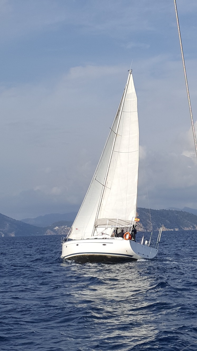 Velero MAMBA en Puerto de Palma