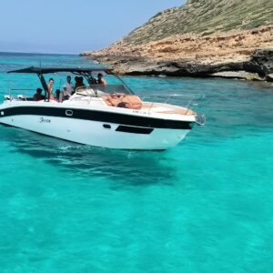 GRI GRI Saver 330WA in Palma | Boat with Skipper