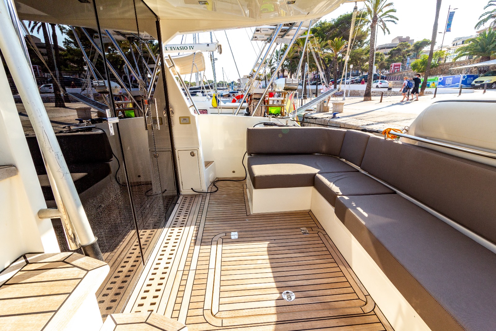 HARRY III Galeon 420 Fly en Palma | Alquiler Yate con patrón