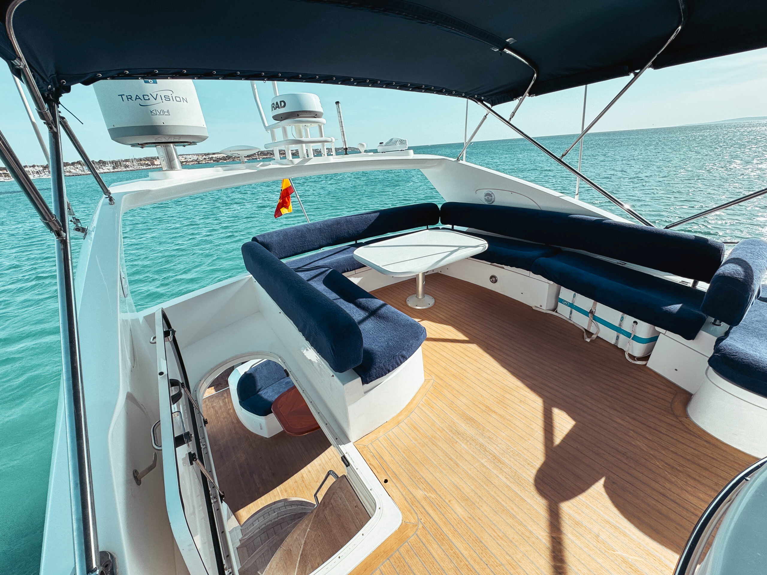 Tapia Bay - Sunseeker Manhattan 66