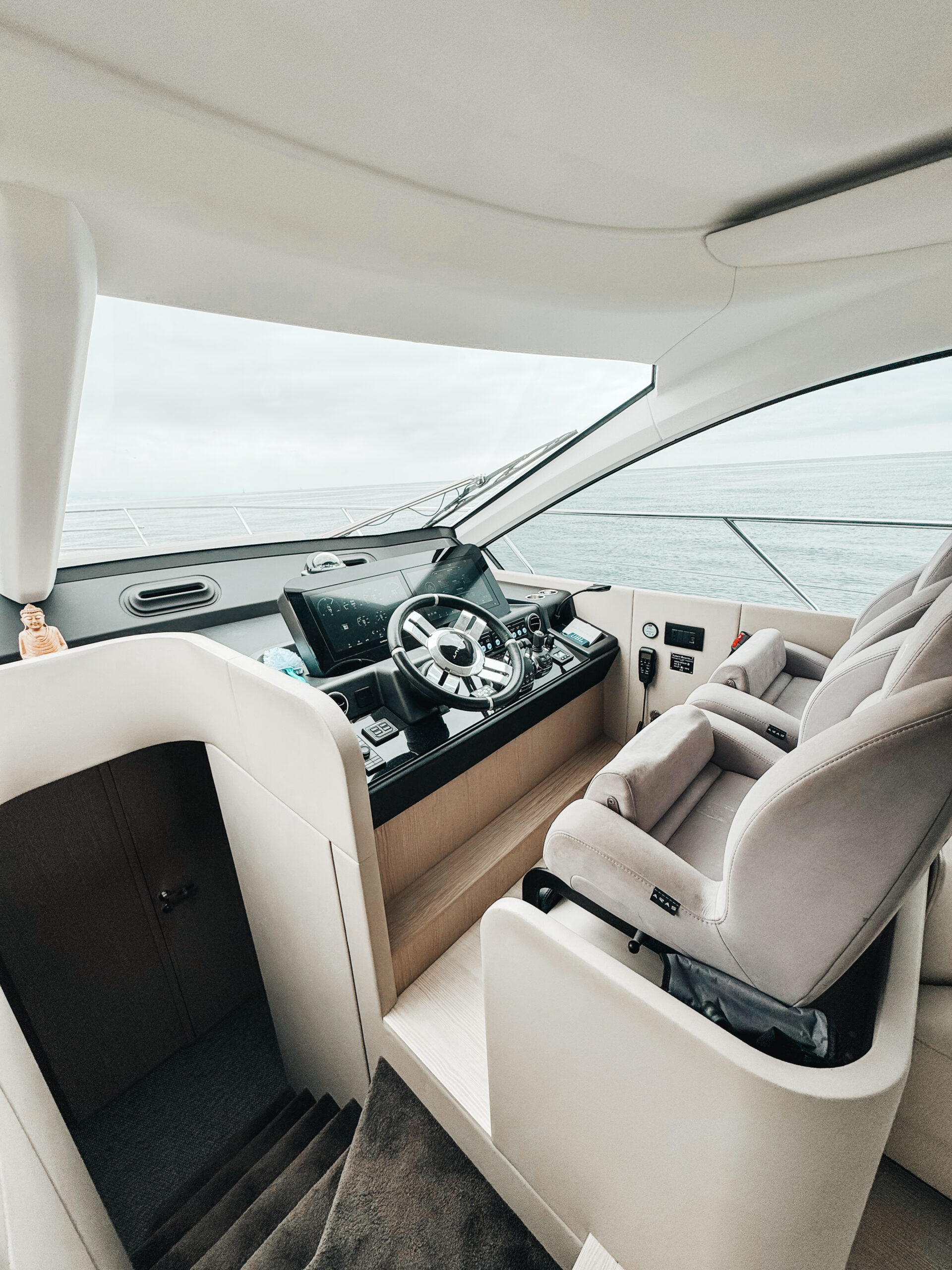 Sea Shell - Azimut 53 Fly