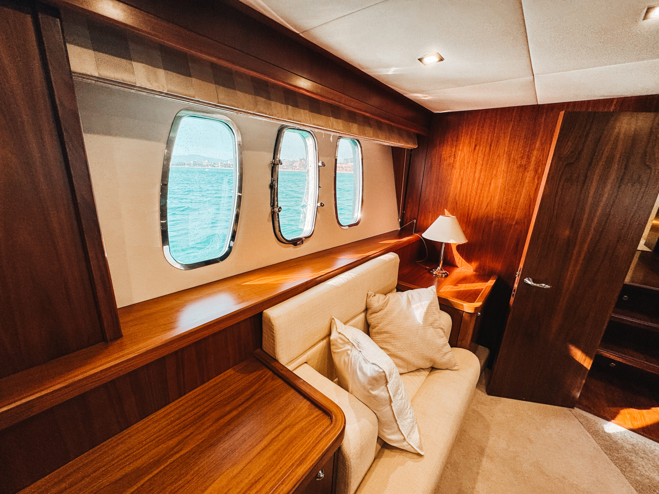 Tapia Bay - Sunseeker Manhattan 66