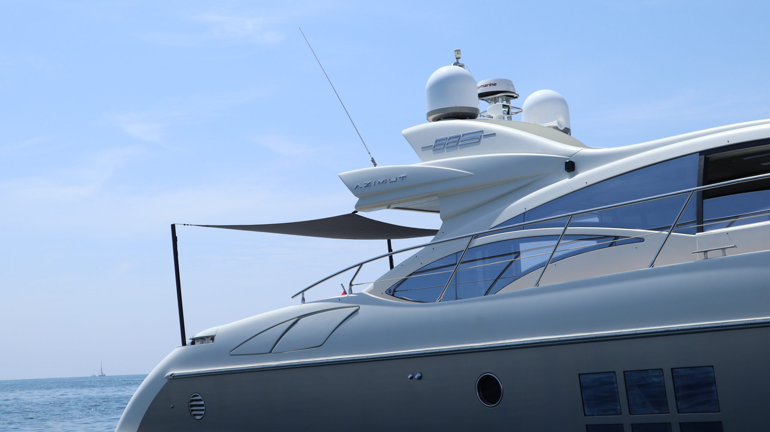 Esperanza - Azimut 68S