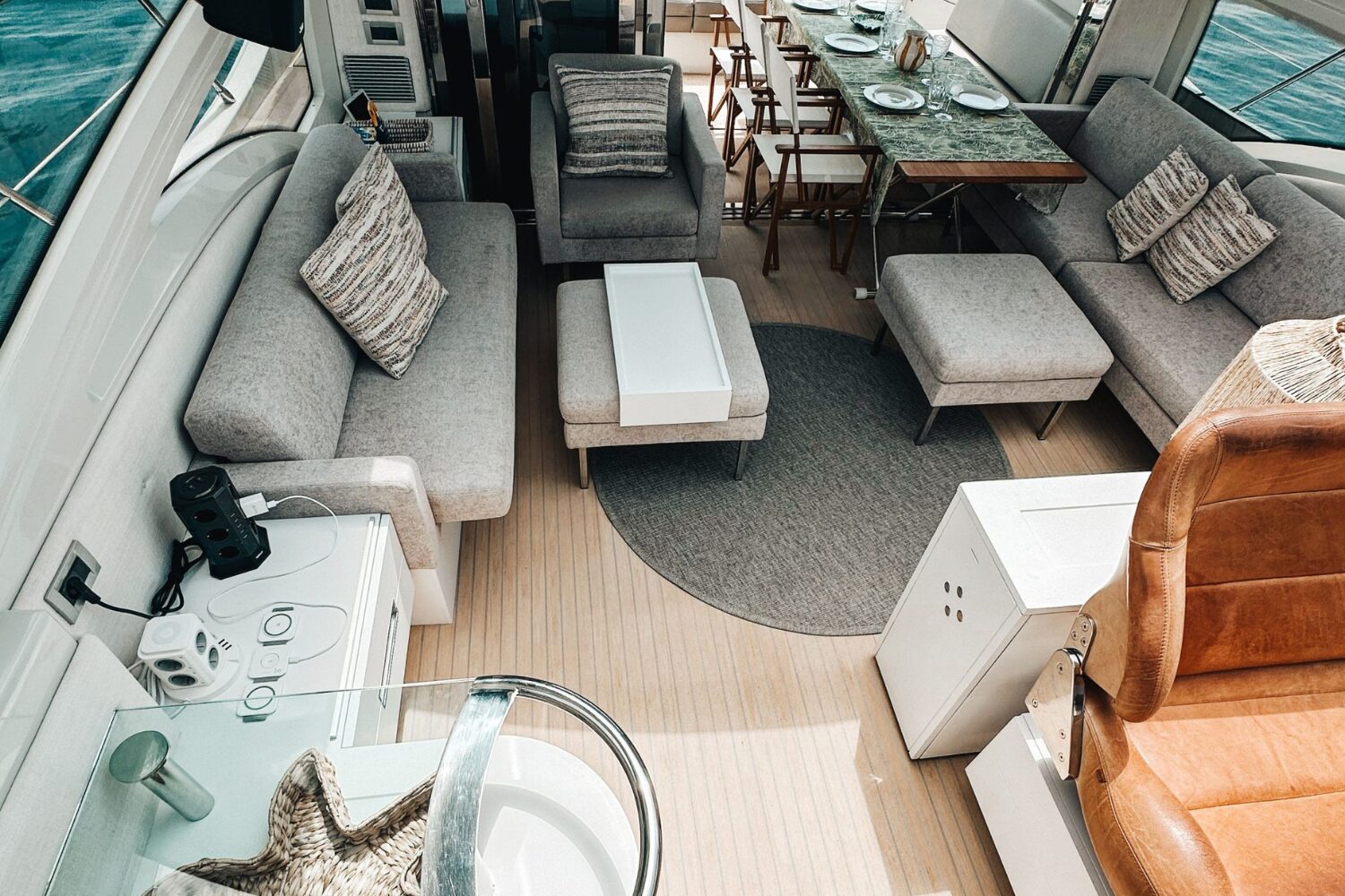 Esperanza - Azimut 68S