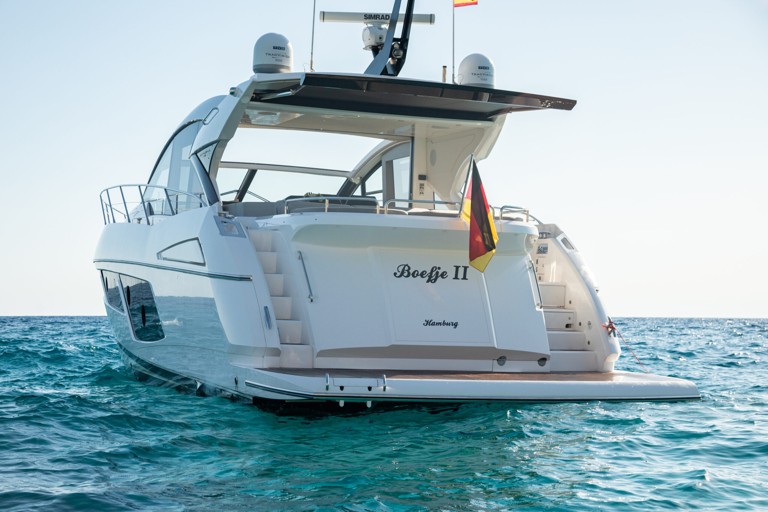 Boefje II - Sunseeker Predator 57