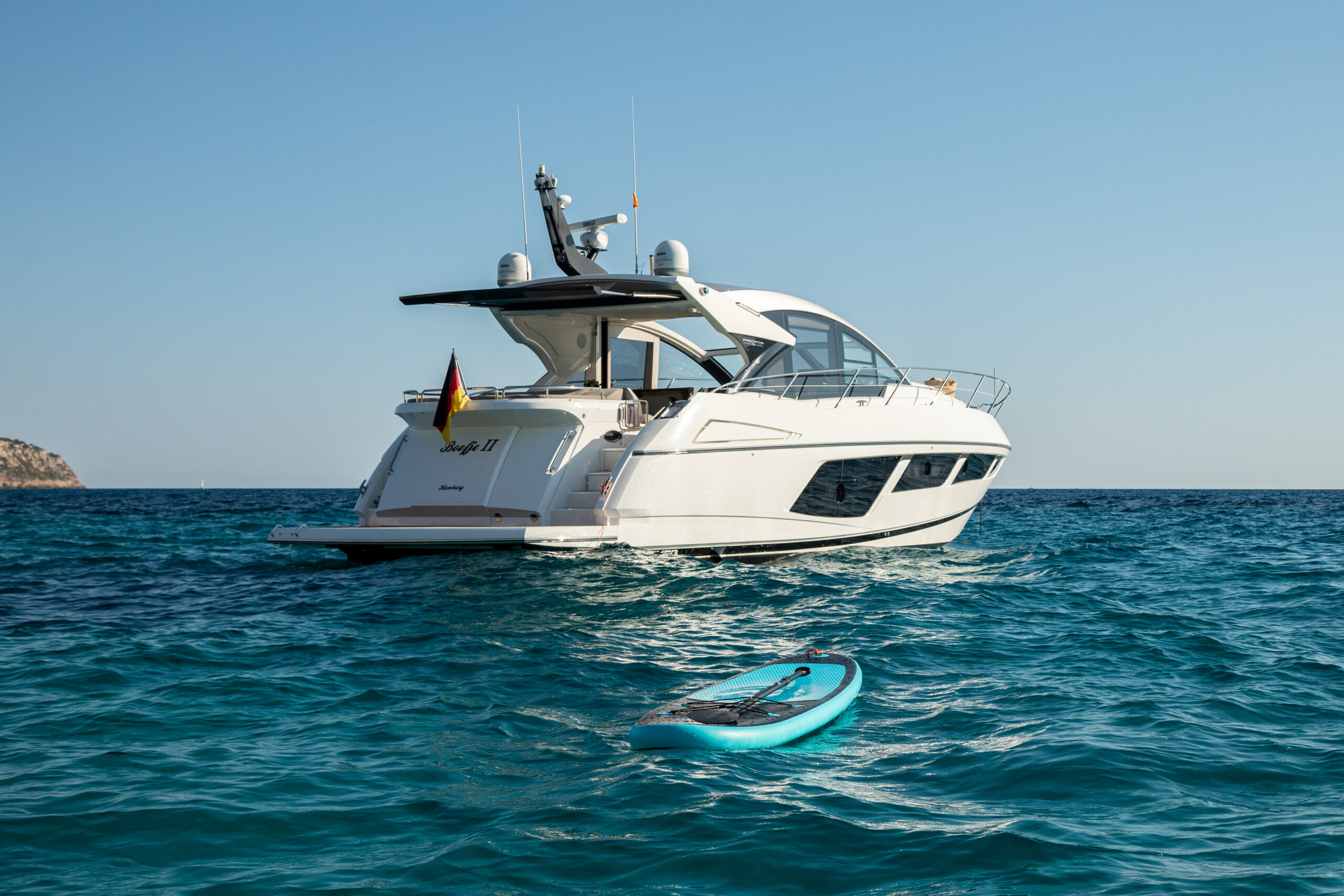 Boefje II - Sunseeker Predator 57