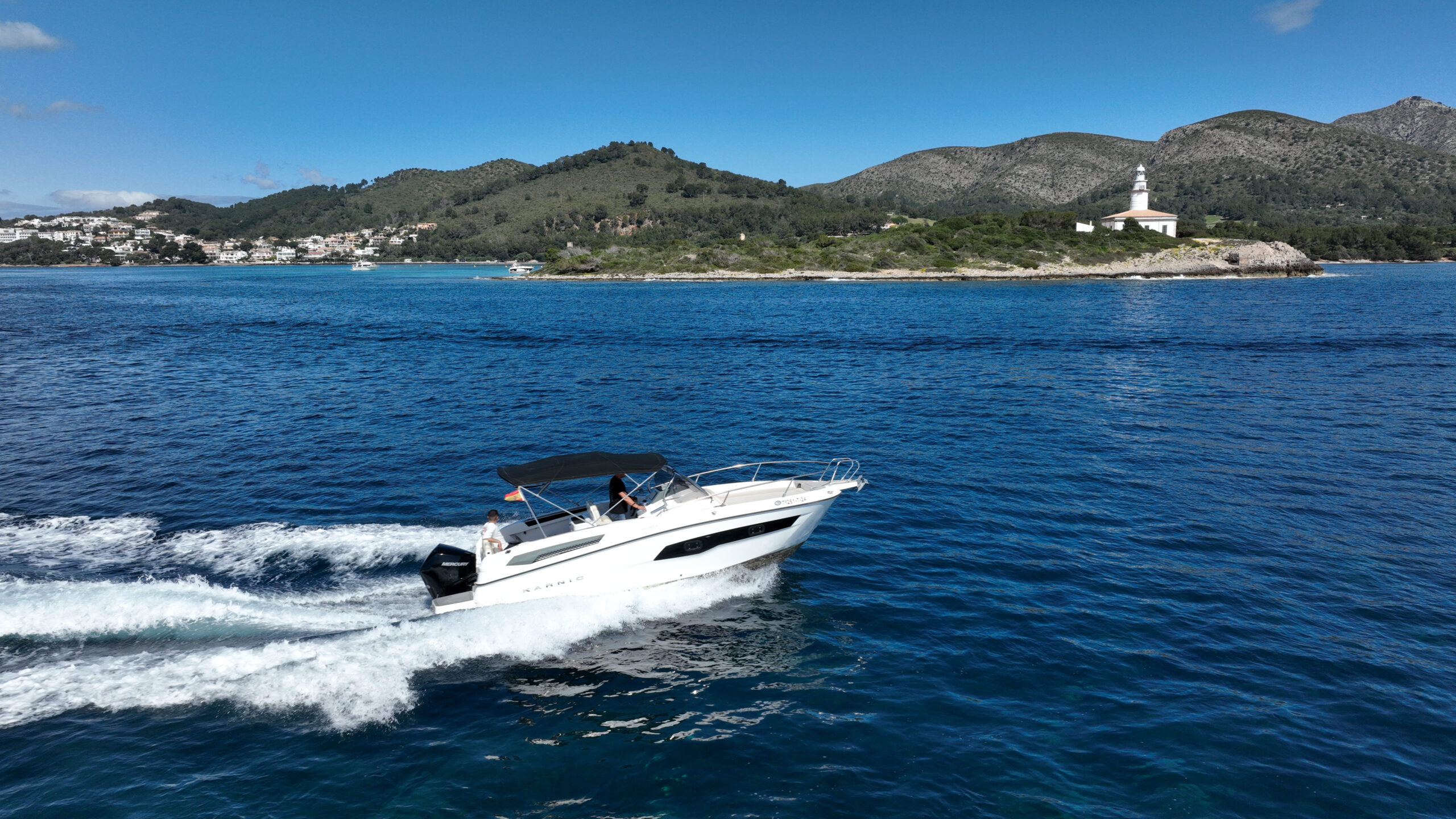 Alquiler de lancha Karnic 702 en Alcudia