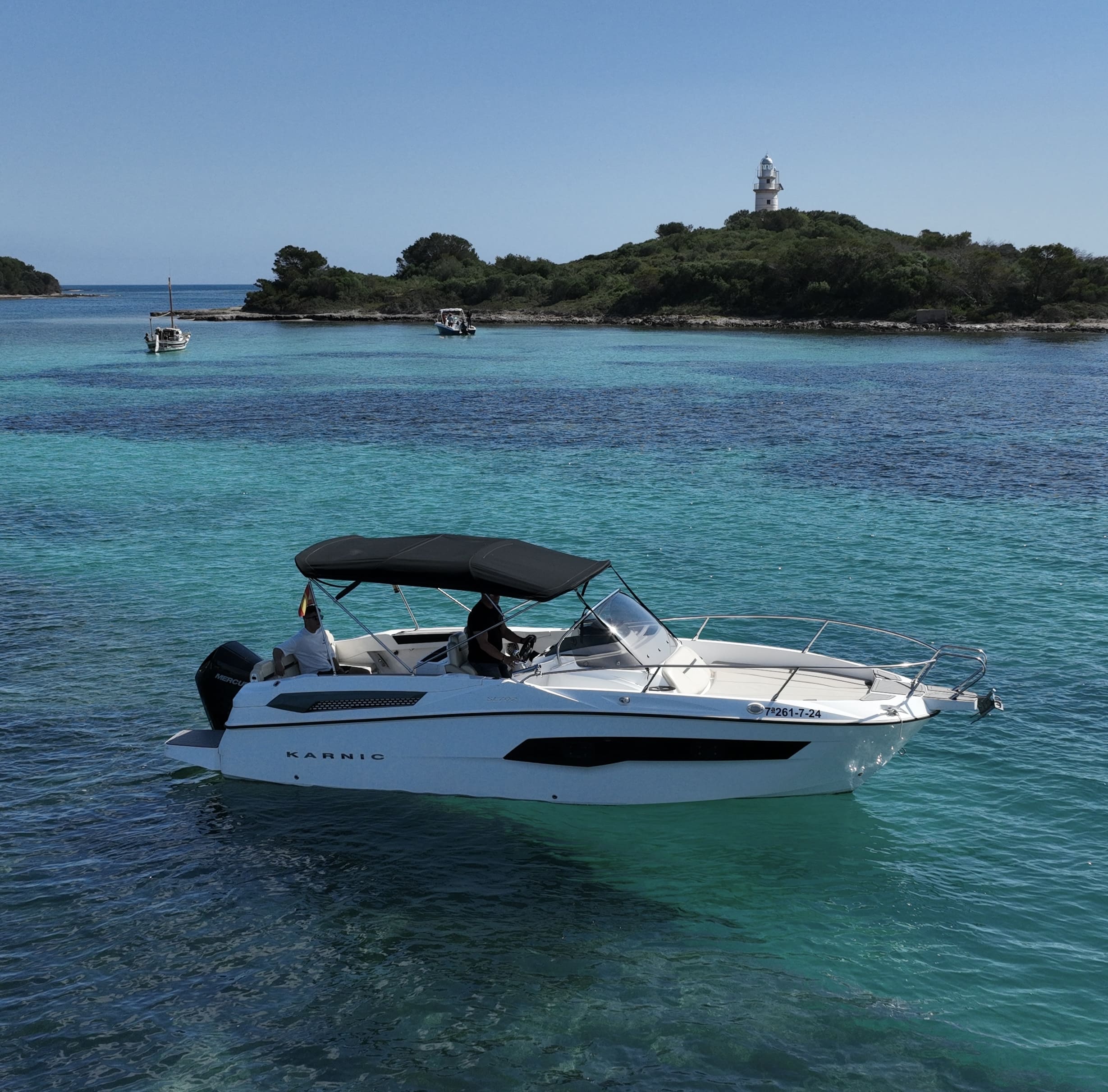 karnic-702-alquiler-de-lancha-en-alcudia-para-8-personas