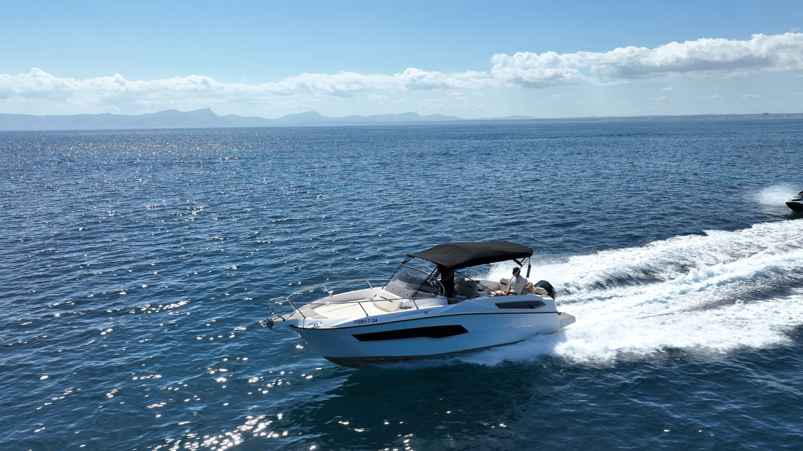 Alquiler de lancha Karnic 702 en Alcudia