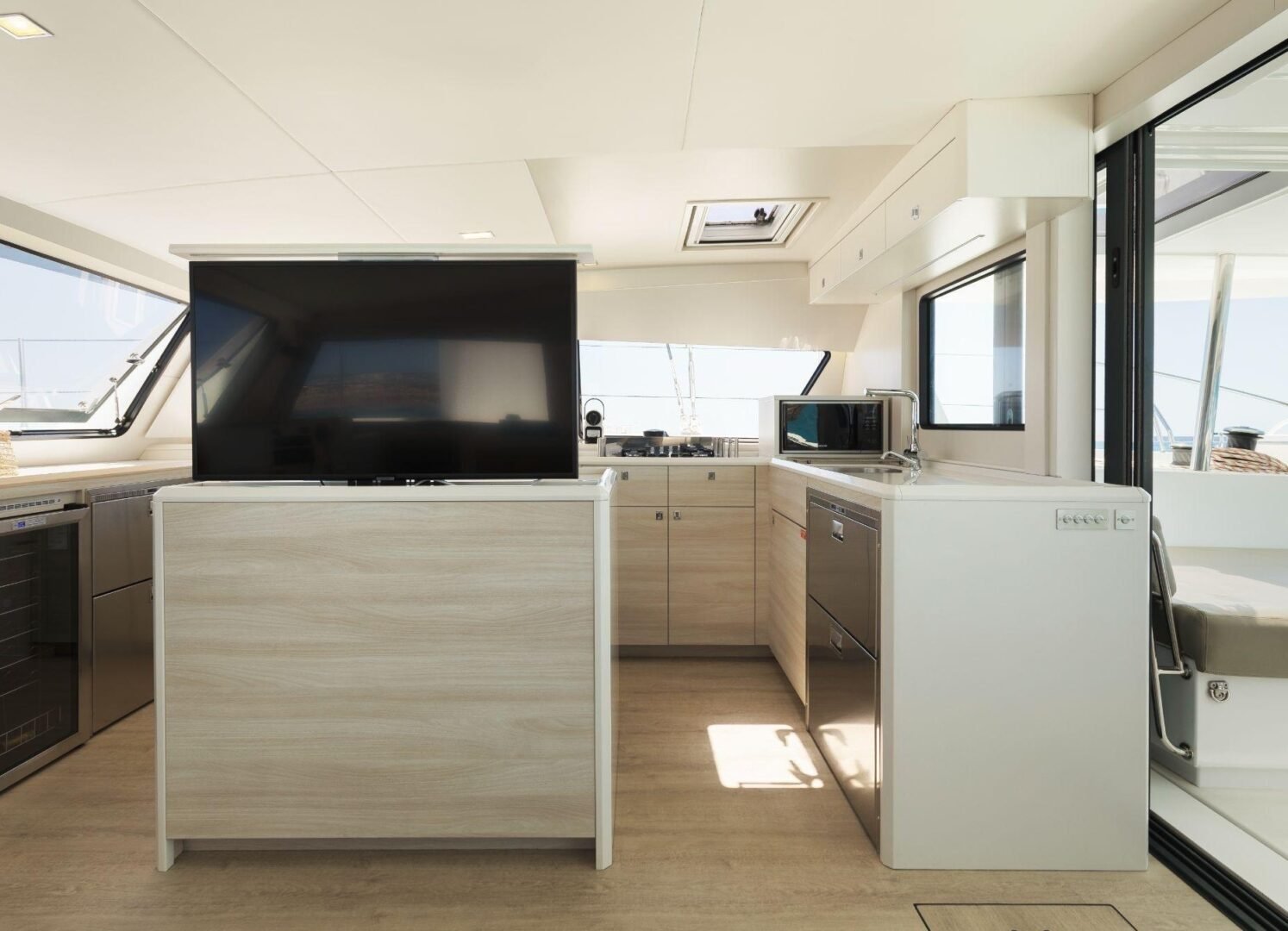 Alquila el My Ambian'C, un catamarán Catana 53